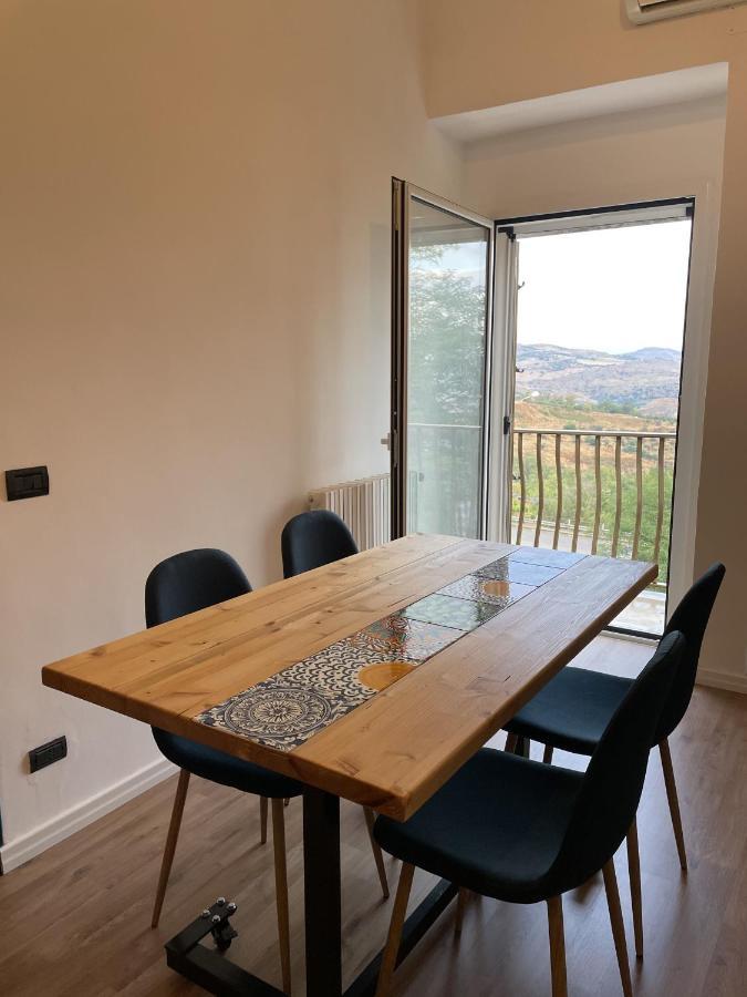 Loft Panoramico Caltagirone Centro Lejlighed Eksteriør billede